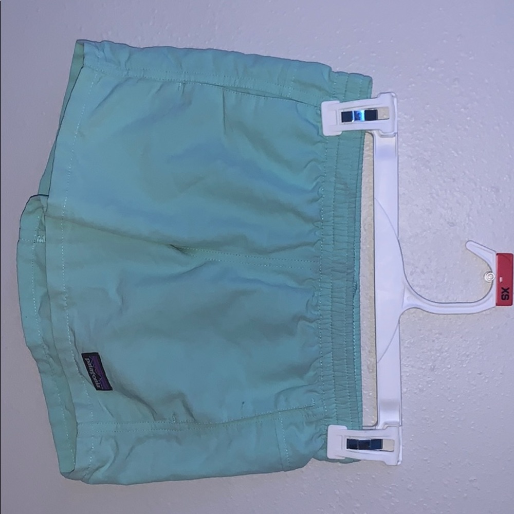 girls Patagonia shorts